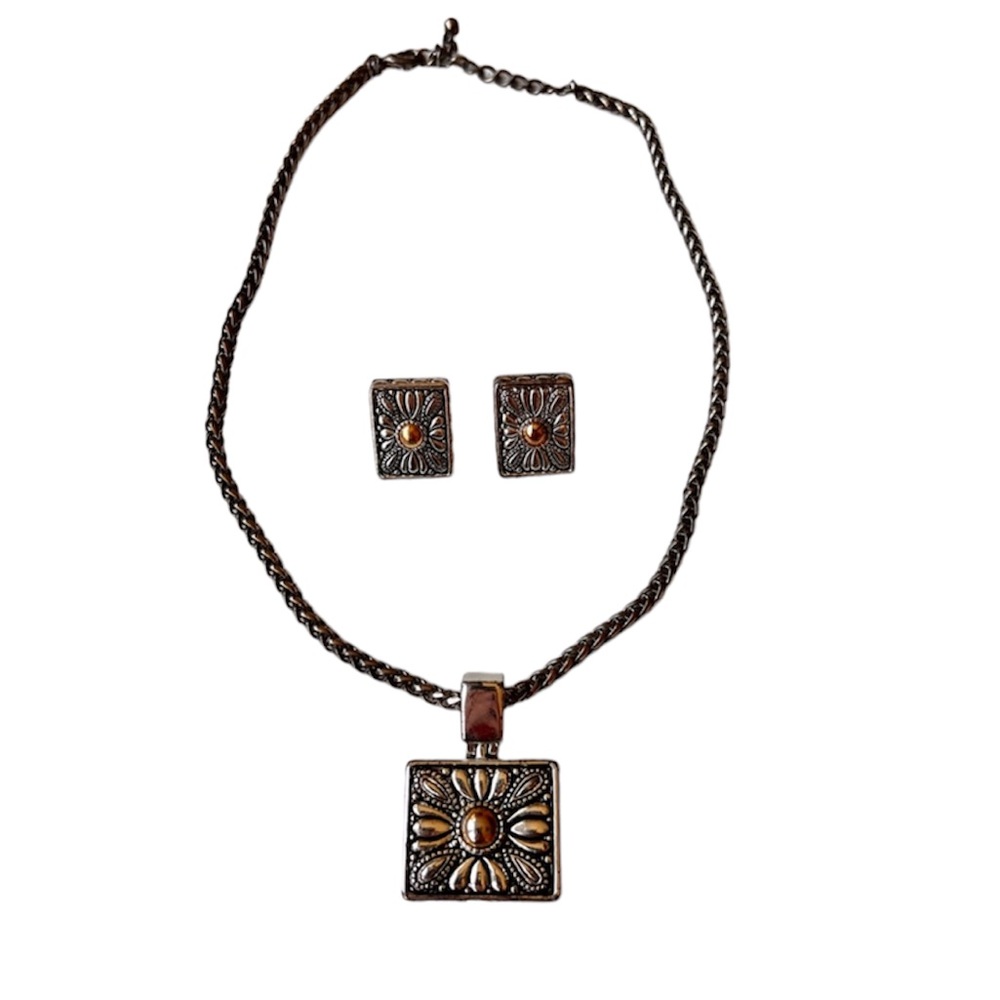 Premier Jewelry Necklace and Earrings Set Square Silver Gold Flower